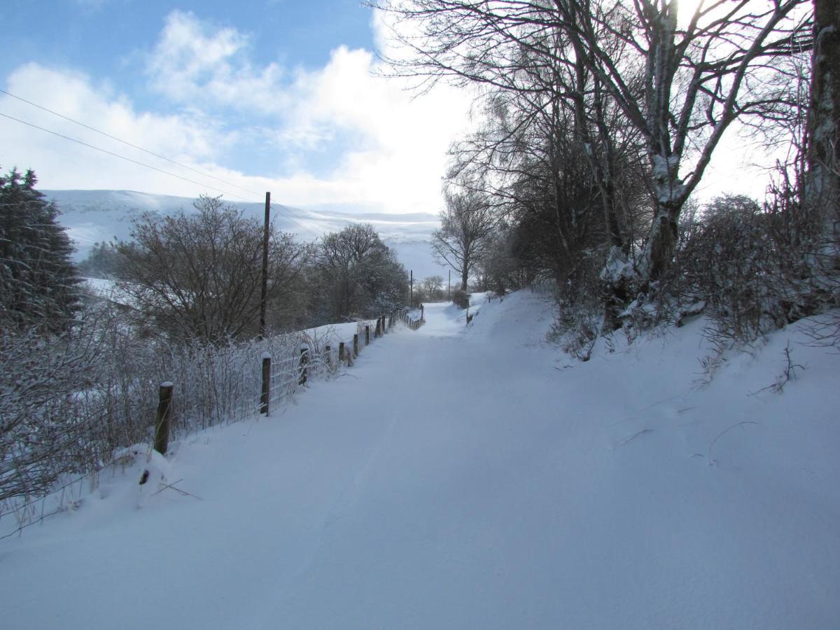 Wild Valley Bunkhouse Llanrhaeadr-ym-Mochnant 외부 사진